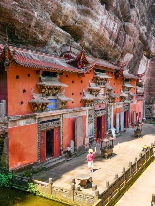 Saya pikir Huangshan sudah cukup indah, sampai saya datang ke sini...
