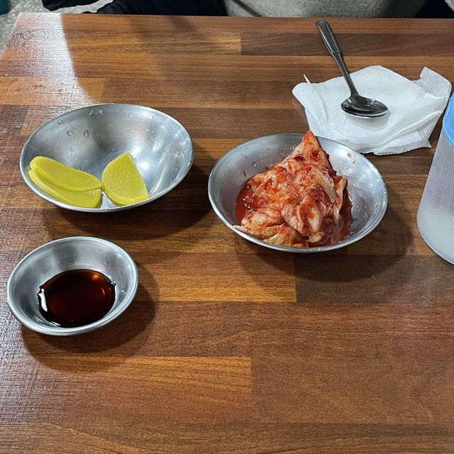 온양온천시장에서 맛과 가성비 다 있는 홍두깨칼국수