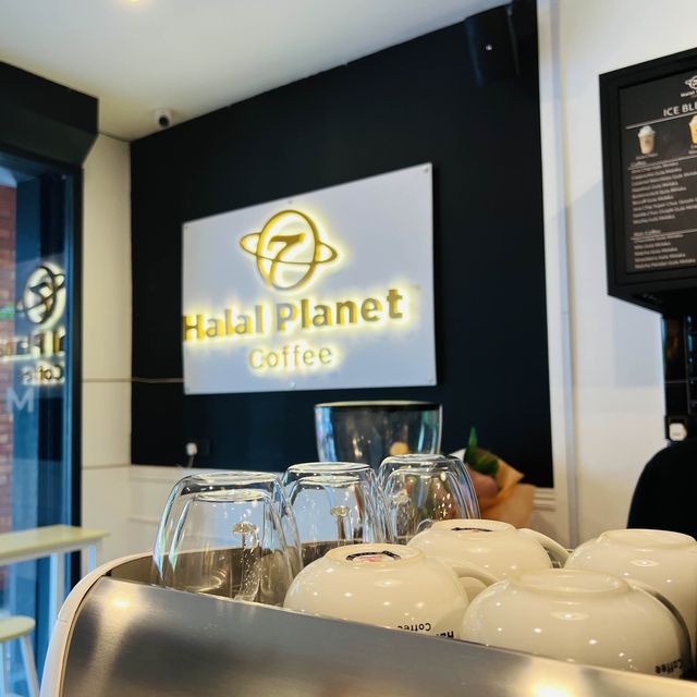 Halal Planet Coffee; new cozy place