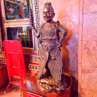 ♦️พระอวโลกิเตศวรองค์ใหญ่มาก