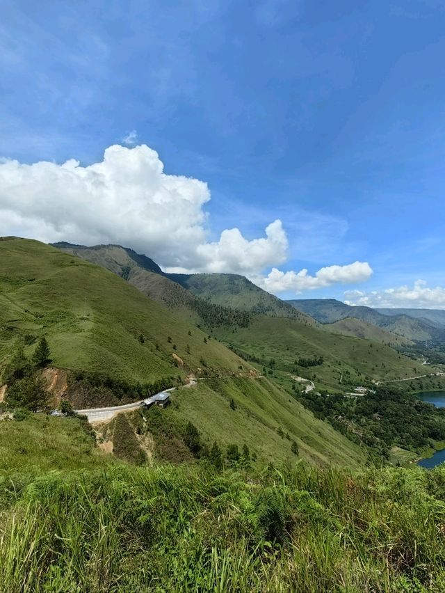 Bukit Holbung 