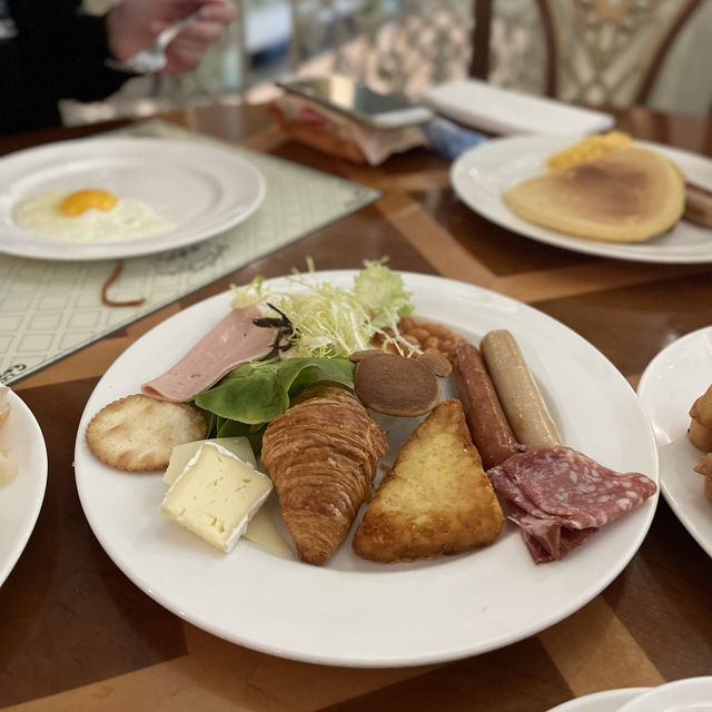 香港｜香港迪士尼樂園酒店《翠樂庭餐廳》