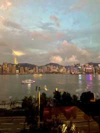餐廳內最搶眼既就係可以飽覽開揚既維港海景🎆