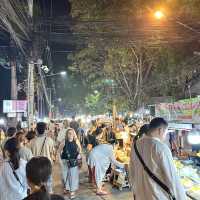 泰國 清邁 Rachadamnoen夜市 