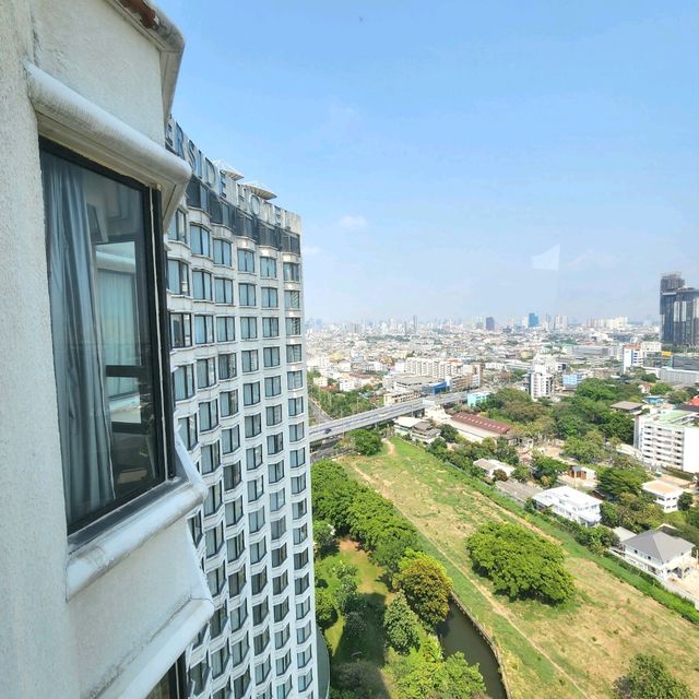 รีวิว โรงแรม Montien Riverside Bangkok