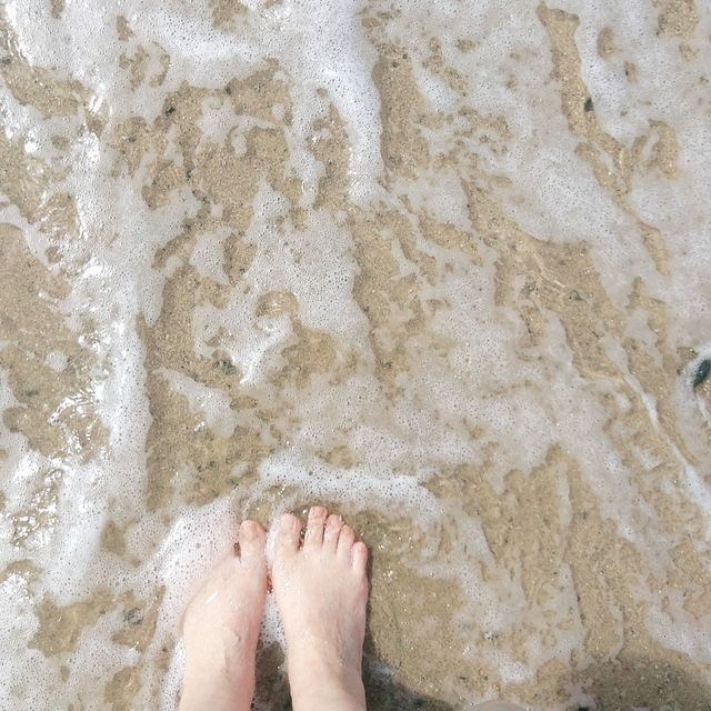 【福岡-糸島】海に浮かぶ純白の白鳥居