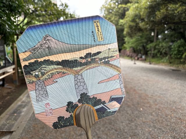 東京・北区。バラの季節には多くの品種の花が咲き誇るそうです『旧古河庭園』