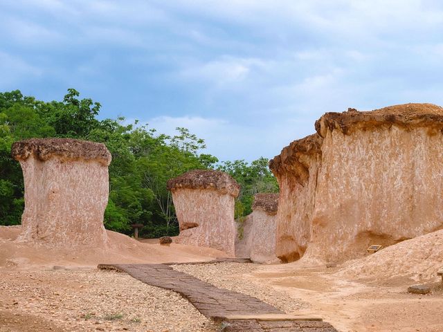 วนอุทยานแพะเมืองผี จังหวัดแพร่