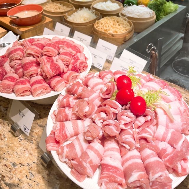 黃竹坑 I-O-N 東南亞多國美食之旅😋😋