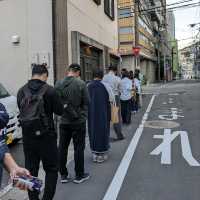 買えたらラッキー【ブレッド・アー・エスプレッソ】看板が無いので探すのが大変で、金曜〜月曜の朝のみ営業のパン屋さん。