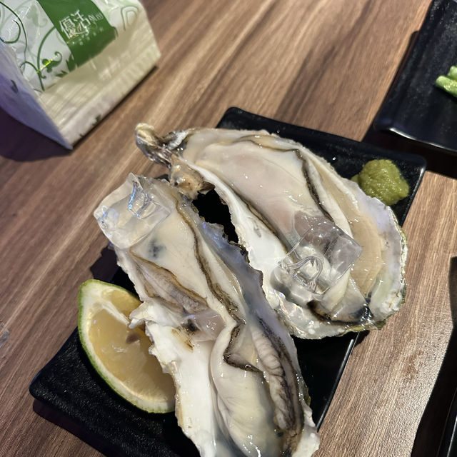 台北東區必吃小酌平價串燒，串在一起平價串燒！好吃、好氣氛，快來吃看看！