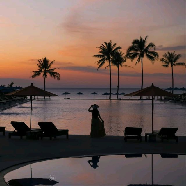 Le Menara Khao Lak Luxury Beachfront Villa& Resort