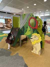 MegaBox 9樓嘅童真天地 MegaKids Baazar