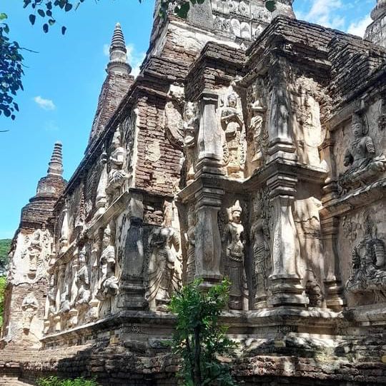 วัดเจ็ดยอด พระอารามหลวง เมืองเชียงใหม่ 🛕