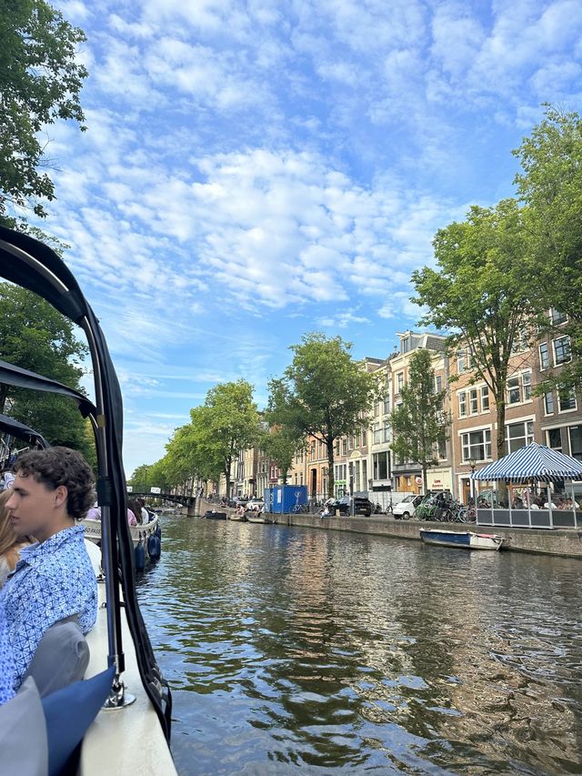 Canal Cruise, the best way to explore amsterdam 🇳🇱🚤 