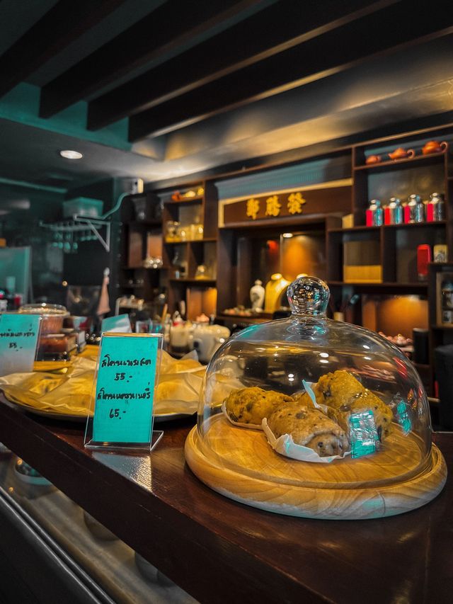 บ้านชา คาเฟ่ชาจีน ของดี ของฝากจากนครสวรรค์