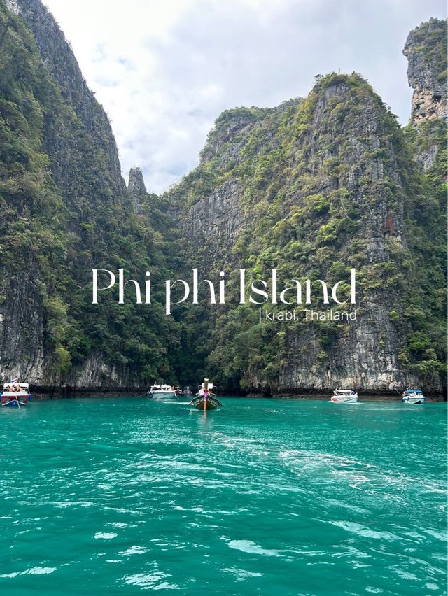 phi phi island (หมู่เกาะพีพี) 🌴
