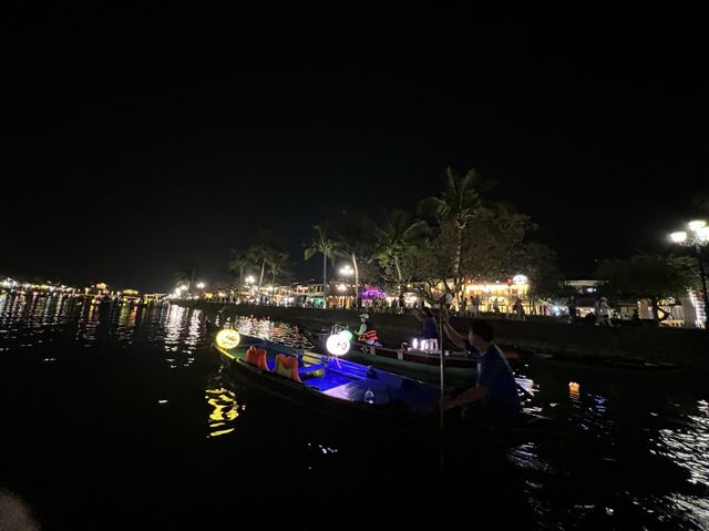 호이안 올드타운 소원배타기 🛶