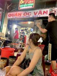 Quán Ốc Vân ร้านขายหอยริมถนน โฮจิมินห์