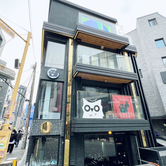 🇰🇷 Interesting cafes at yeonnamdong/hongdae