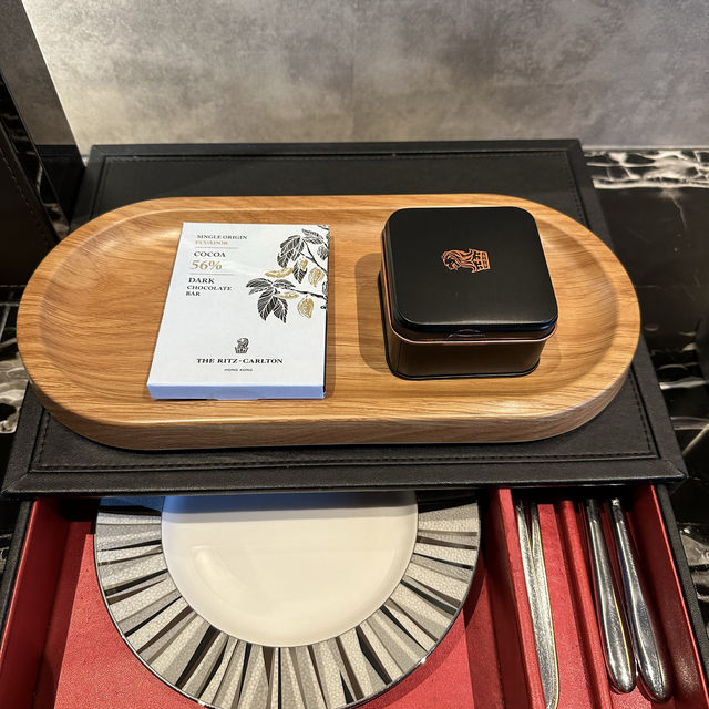 香港麗思卡爾頓酒店
