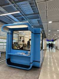 香港裡面唯一在機場的blue bottle!!!!!!