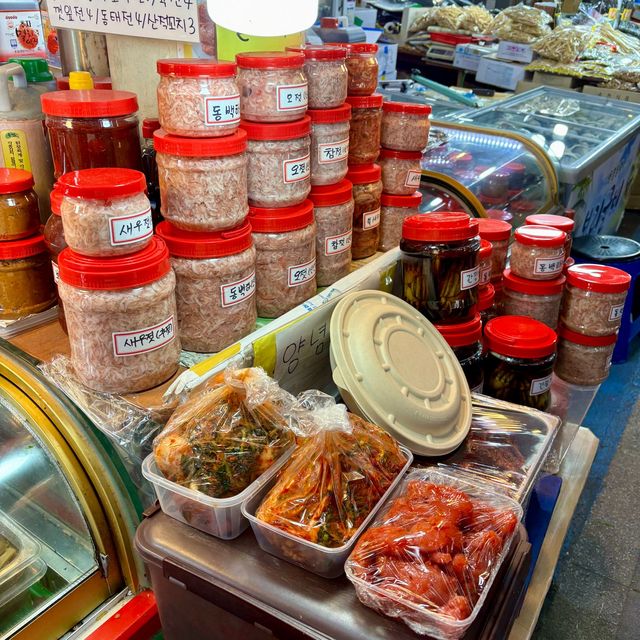 【韓国ソウル・乙支路】中部市場のタコキムチが美味しいお店「ウンジンの家/은진이네 젓갈 반찬」