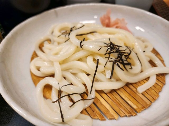 와우!! 프놈펜 이런 일식당이 있다니!!! "Tokyo"