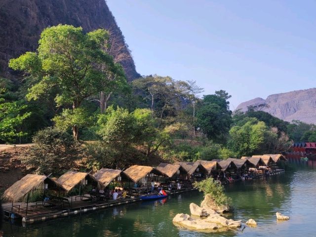 ท่าฝรั่ง ที่พักริมน้ำสุดชิลล์