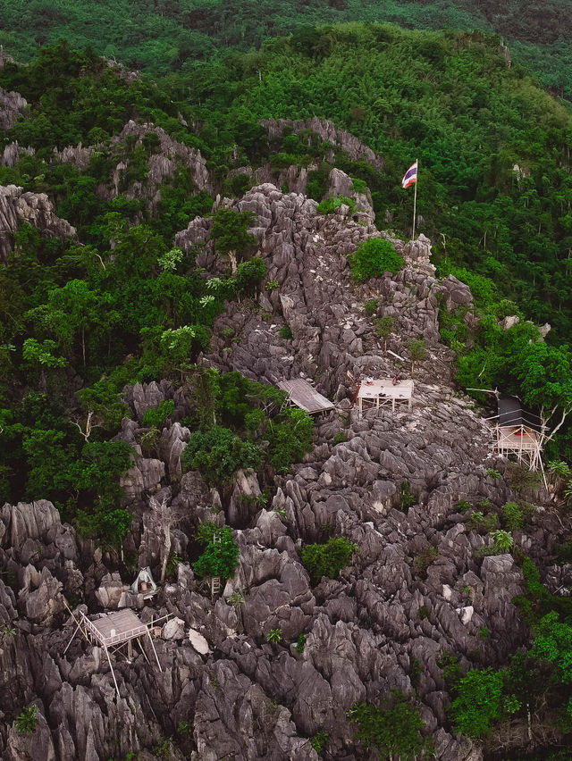 พิชิตเขาล่องเรือตาหมื่น 🧗🏻