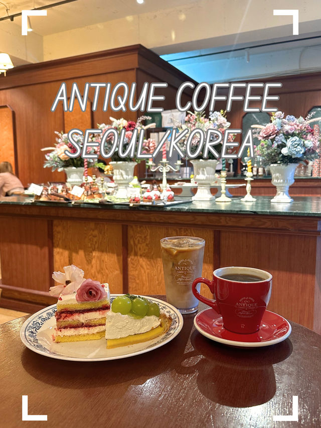 【韓国/ソウル/ホンデ】お花がいっぱいなカフェ🌼
