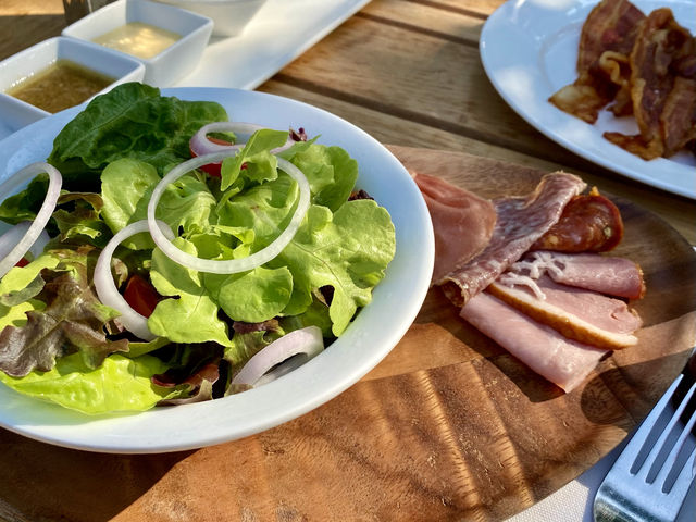 Hello! นี่บนเกาะ🏝️Breakfast ฉ่ำๆ วัตถุดิบอย่างดี