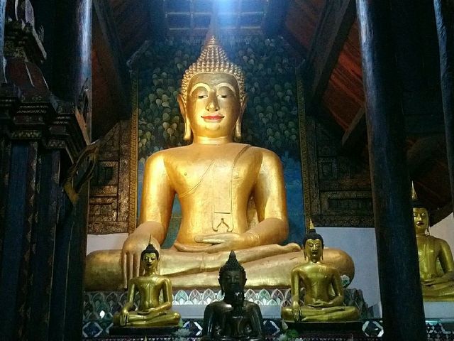 ฝึกจิตให้สงบ @วัดอุโมงค์มหาเถรจันทร์