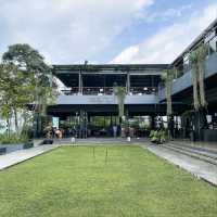 THE UPPER CLIFT | THE LARGEST CAFE IN SENTUL WITH MOUNTAIN VIEWS