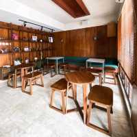 KAMAN COFFEE ROASTERY| A COMFORTABLE COFFEE SHOP FOR WFC IN DEPOK