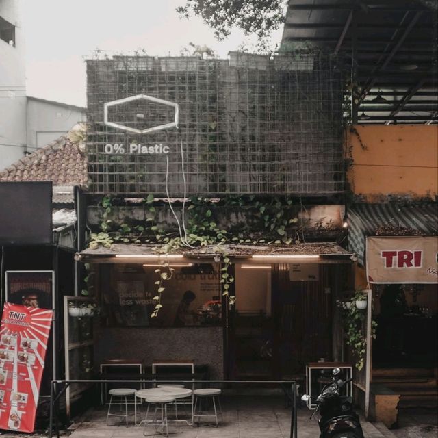 WORK MICROSHOP | HIGHLY RECOMMENDED FOR COFFEE OUTINGS WITH FRIENDS & PARTNERS