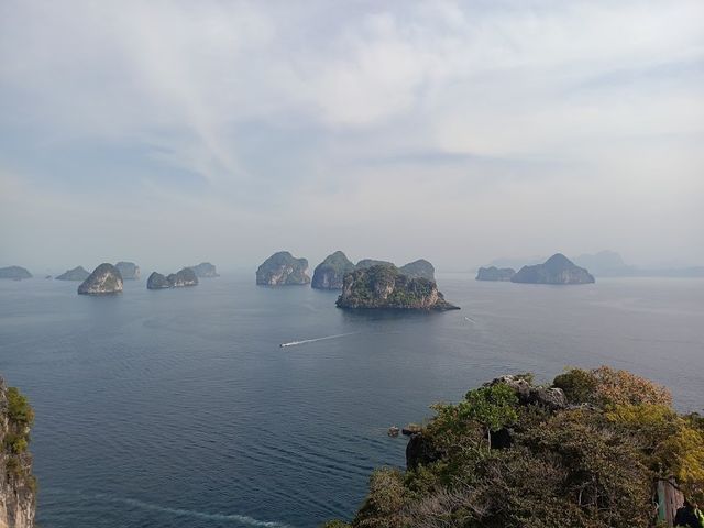 📍จุดชมวิวเกาะห้อง
