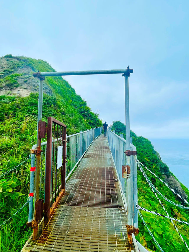 【北海道:神威岬】絶景の積丹ブルーが広がる神威岬