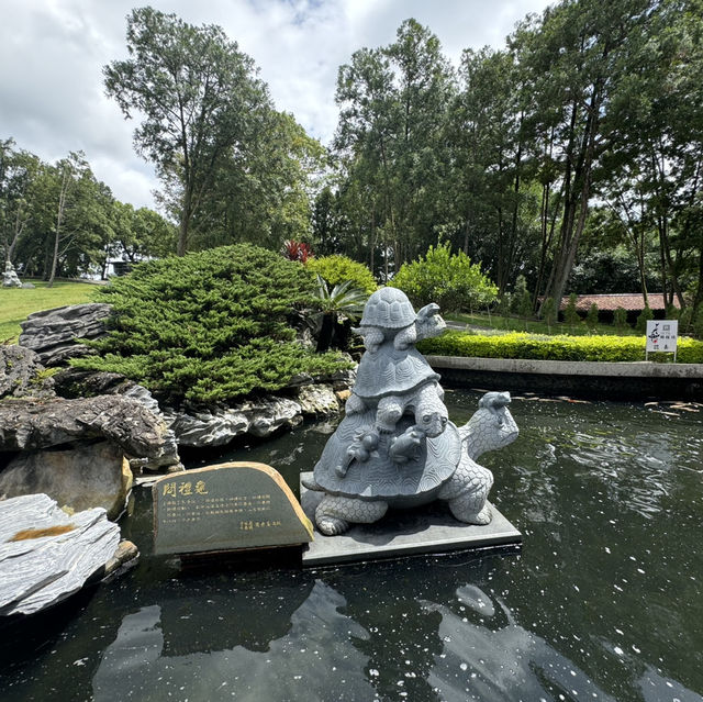 Day Trip at Sun Moon Lake Nantou - WenWu Temple