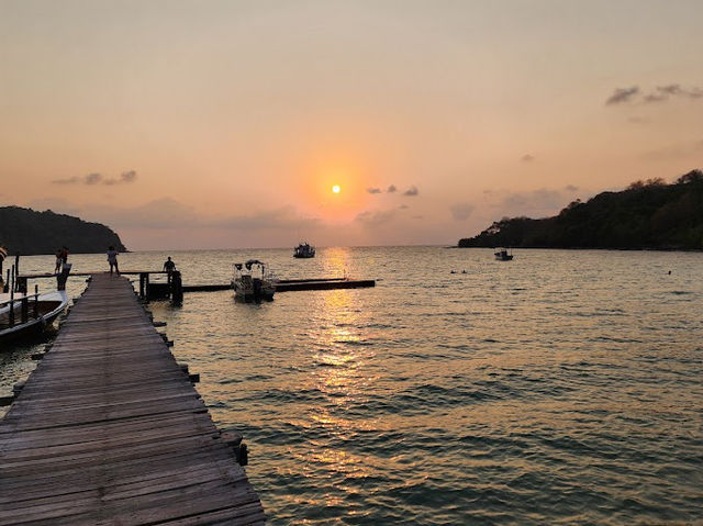 📍🏝  The Deck Bar Koh Kood