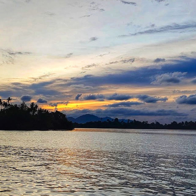 🇲🇾 Discover Terengganu’s Iconic Drawbridge on a Scenic Cruise