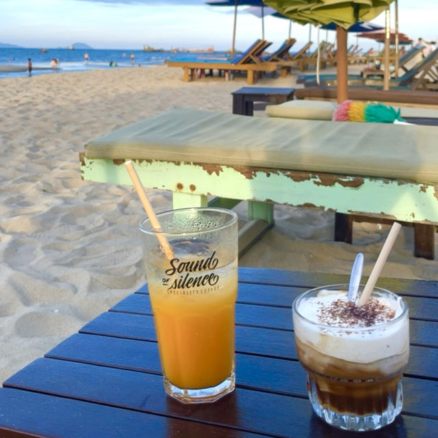 Buy coffee and Free Beach Club