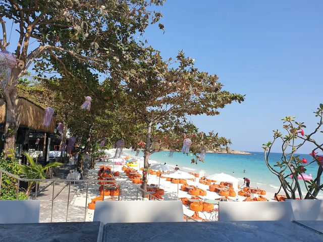 Samed Grand View Resort ที่พักติดทะเลเกาะเสม็ด