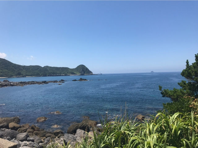 乘風逐浪：日本神津島夏日海灘與露營記