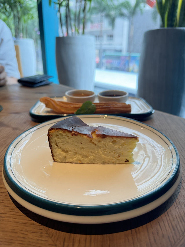 灣仔鬧市中小綠洲semi-buffet brunch🌴