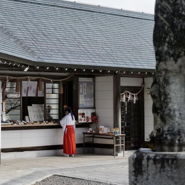  奈加美神社：古樸蒼勁⛩️