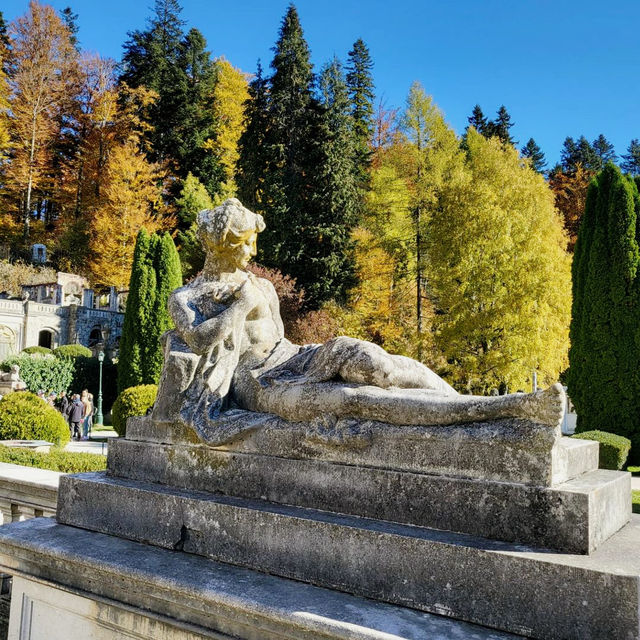 Exploring Peleș Castle