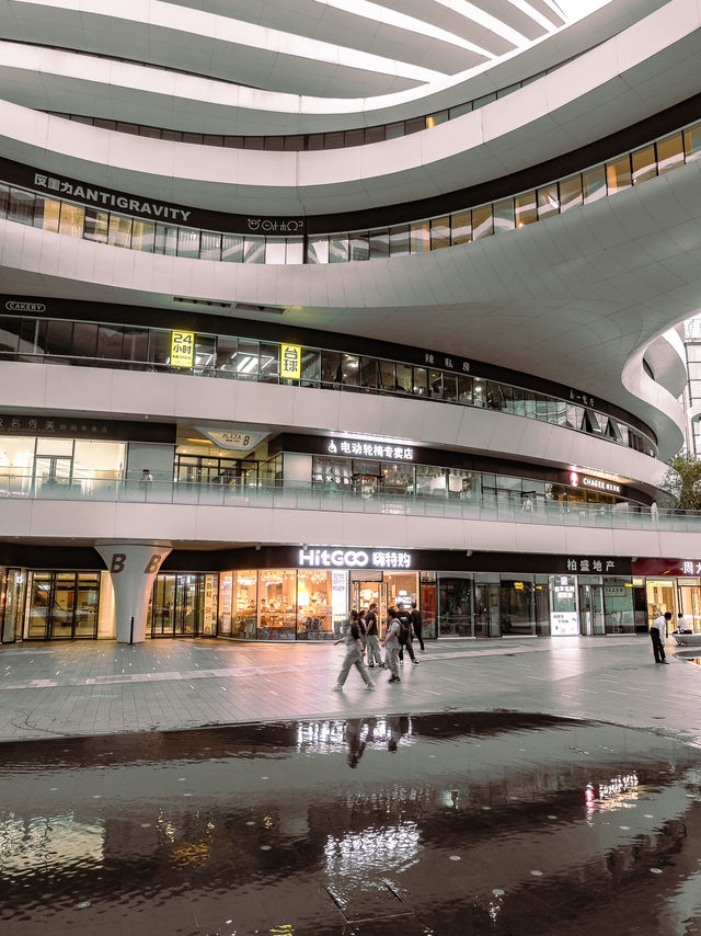 Galaxy Soho Building มุมถ่ายรูปปักกิ่งสุดคูล 📸