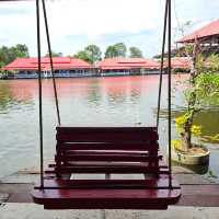ตลาดน้ำหัวหินสามพันนาม