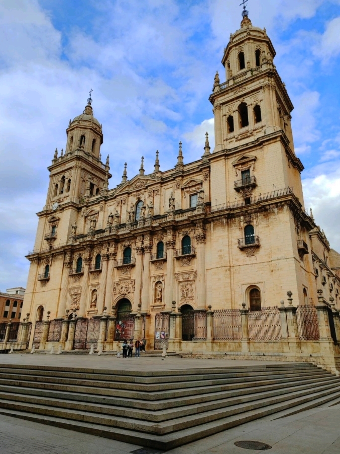 One of the two most important attractions to visit in Jaén
